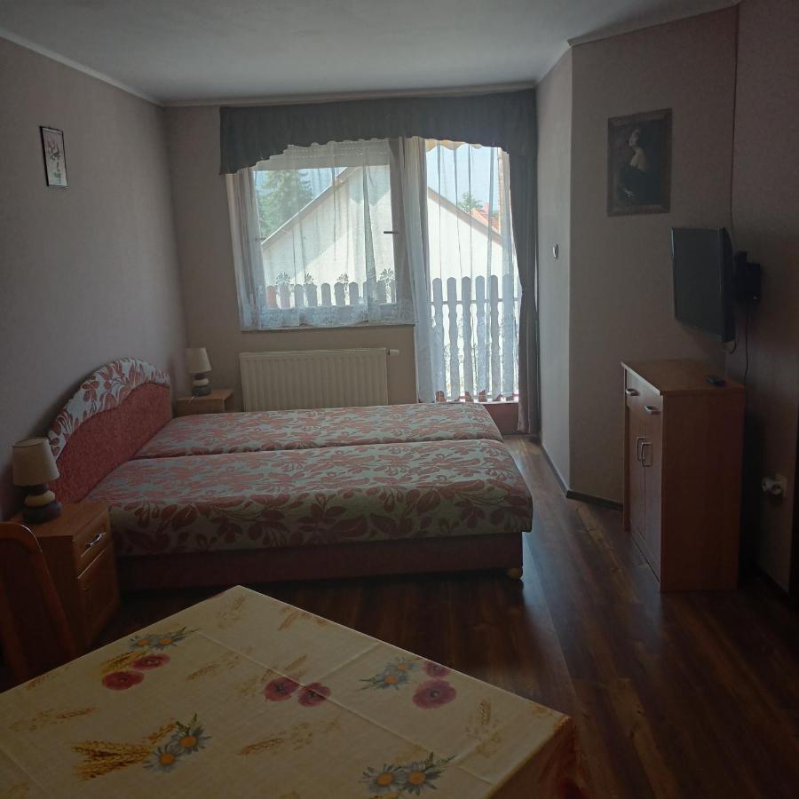 Livia Apartman Bük Extérieur photo