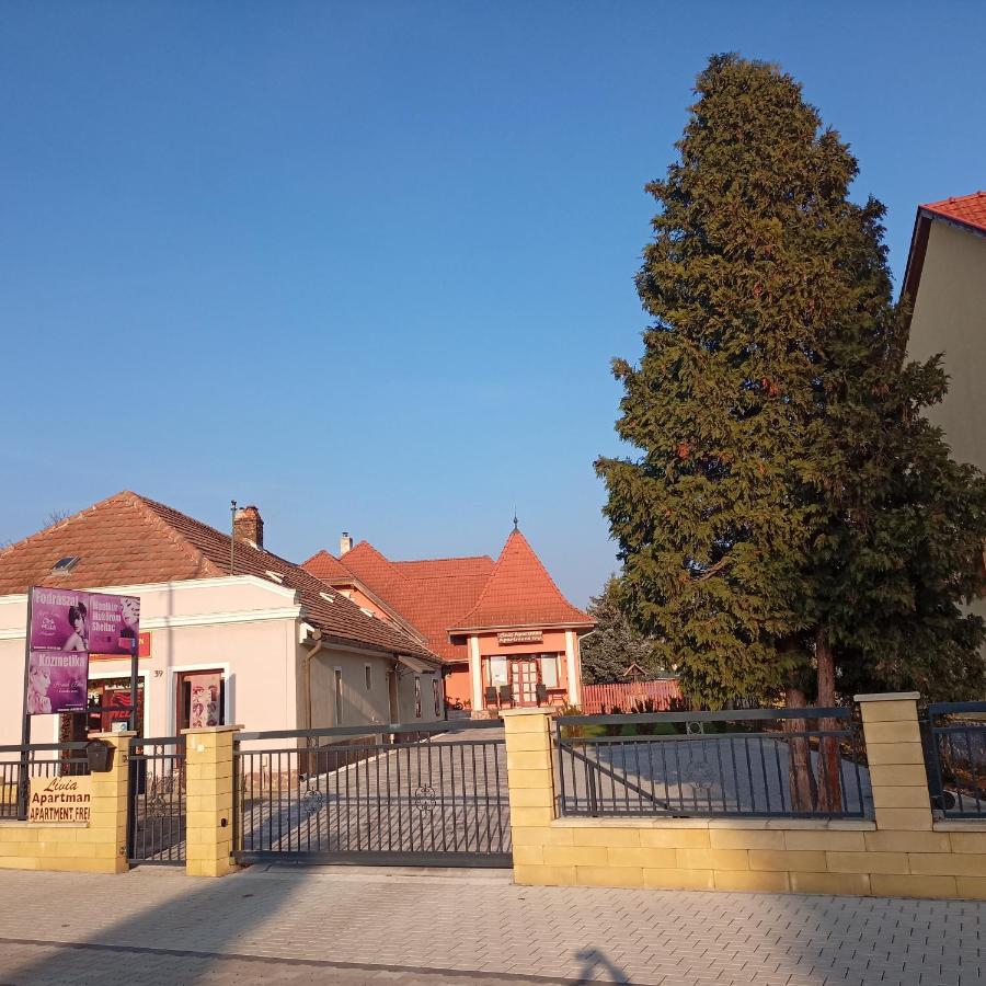 Livia Apartman Bük Extérieur photo