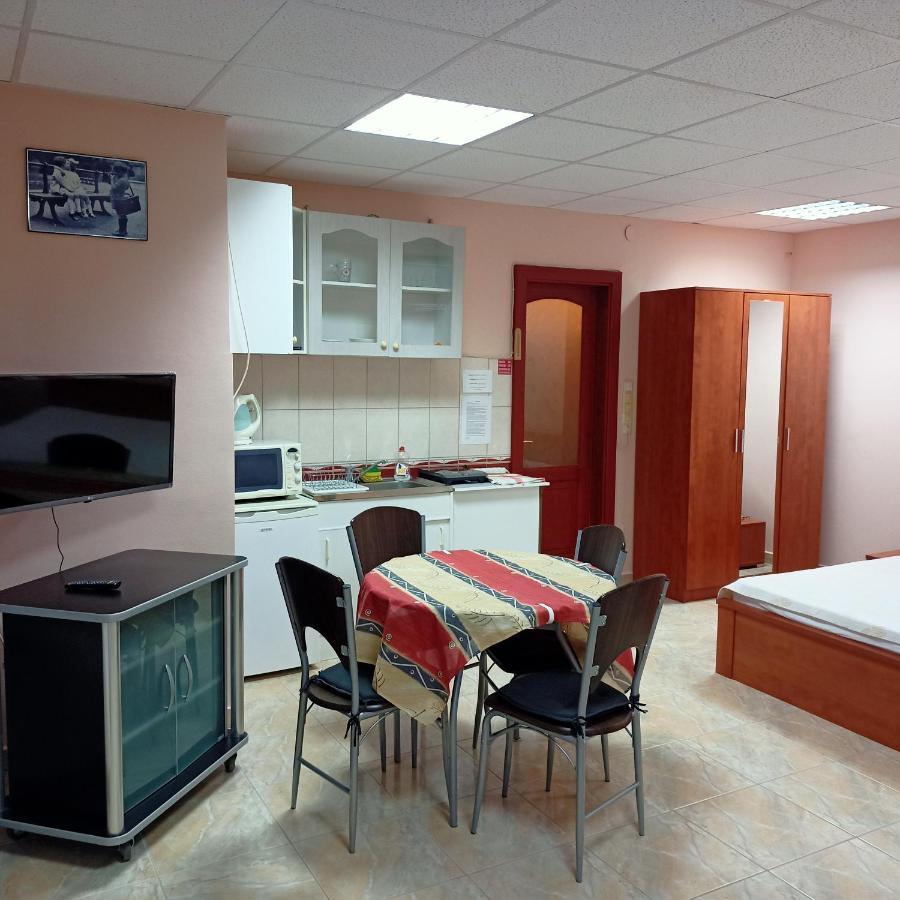 Livia Apartman Bük Extérieur photo