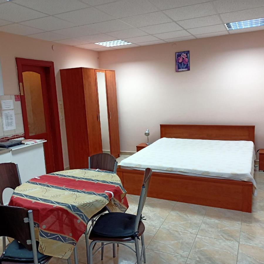 Livia Apartman Bük Extérieur photo